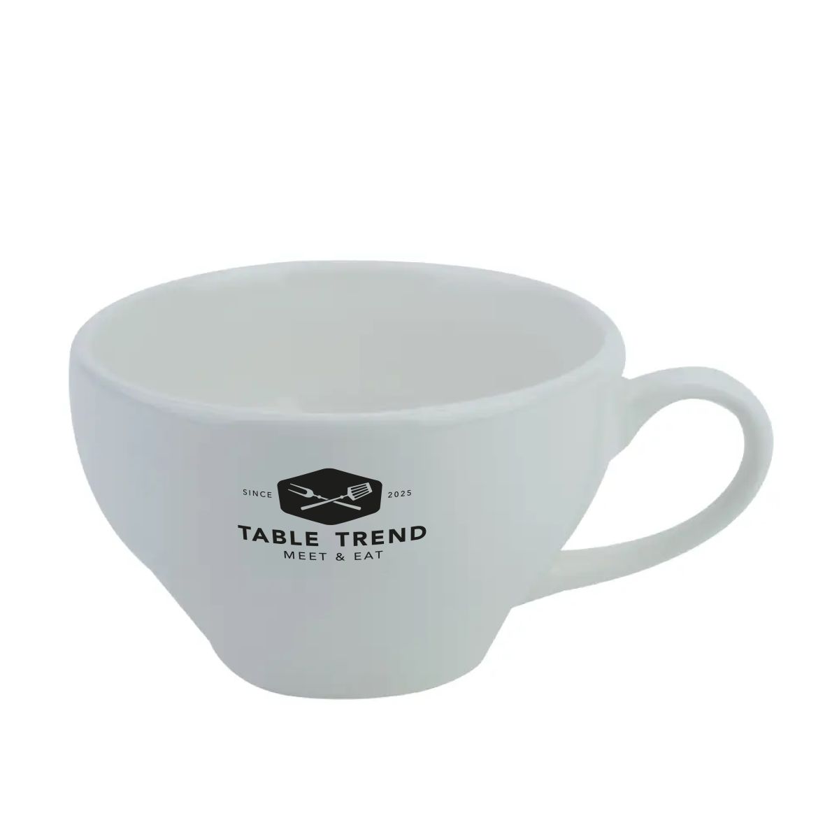 Porseleinen Barista Koffie Verkeerd kop 30 cl. met zwart TableTrend-logo aan voorzijde.