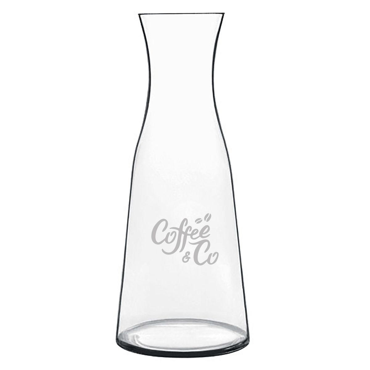 Glazen karaf Atelier 1 liter met fijn gegraveerd CoffeeCo-logo aan de voorzijde.