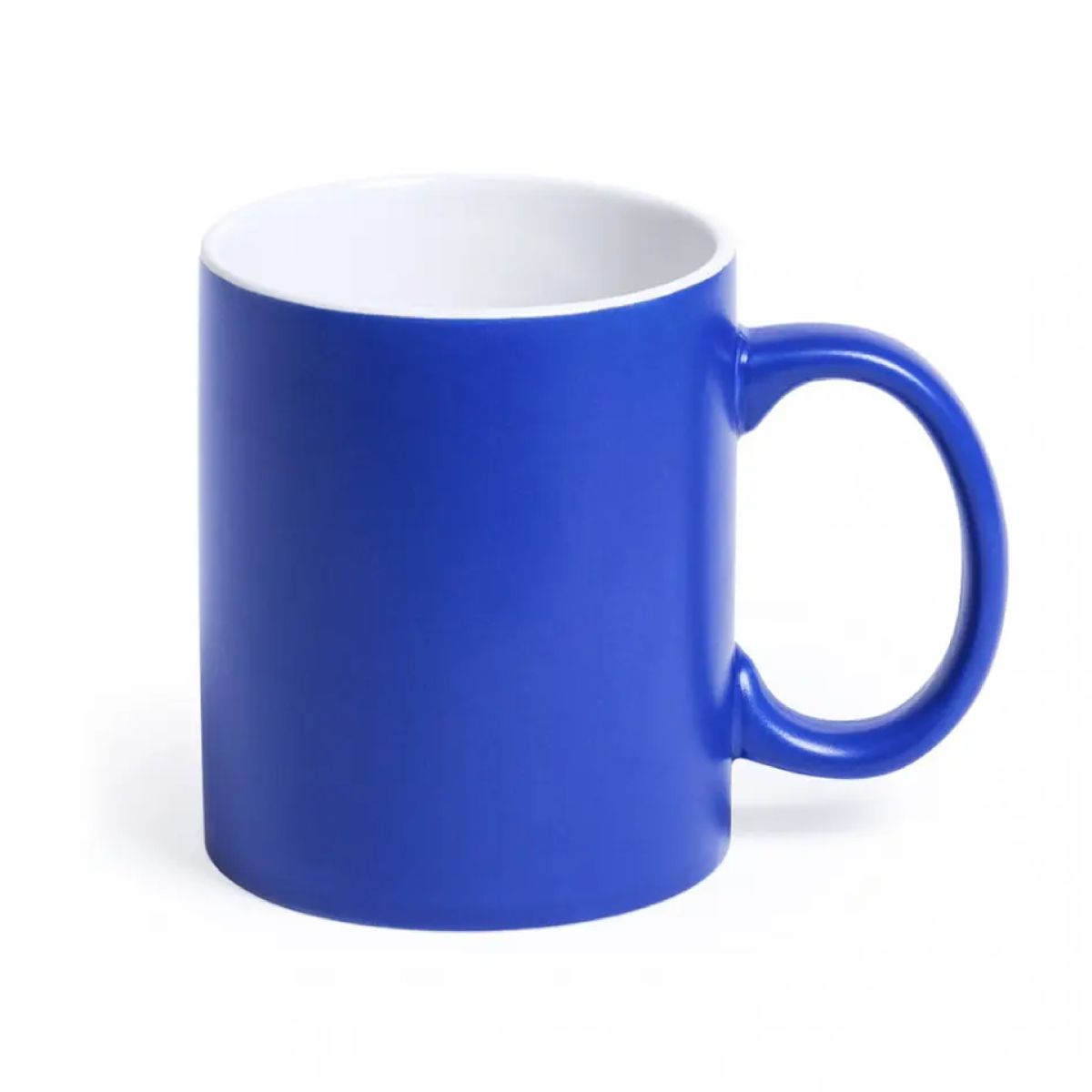 Front view of Mug Lisa 35 cl. with blue exterior, made of porcelain and suitable for engraving.