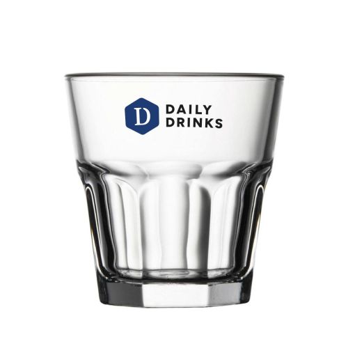 Bedrukking in 2-4 kleuren van het DailyDrinks-logo op de voorzijde van het Casablanca Rocks glas 35 cl.