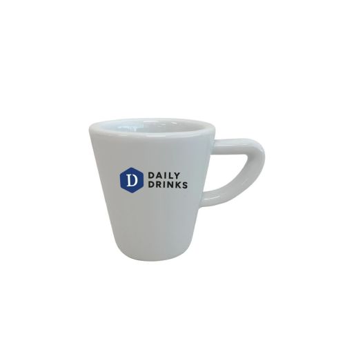 Porseleinen Delta espresso kop 8 cl met DailyDrinks logo in meerdere kleuren op voorzijde, compacte koffiekop voor espresso.