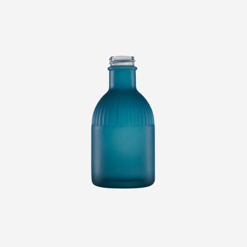 Fles Florence 0,2 liter van helder blauw glas in vooraanzicht, met slanke vorm, smalle hals en transparante uitstraling.