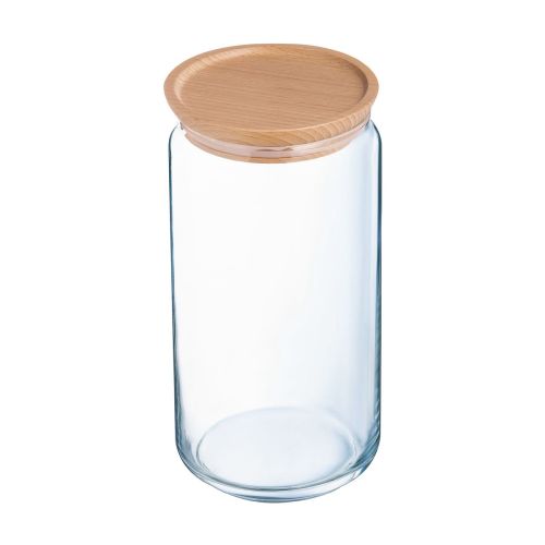 Glazen pot van 1,5 liter met houten deksel in vooraanzicht, helder voorraadglas voor keuken en opslag.