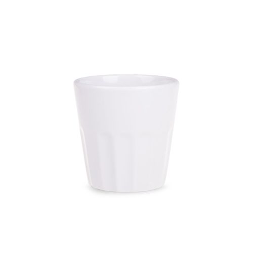 Vooraanzicht van Noble beker 9 cl van porselein met gladde afwerking en compact espressoformaat.