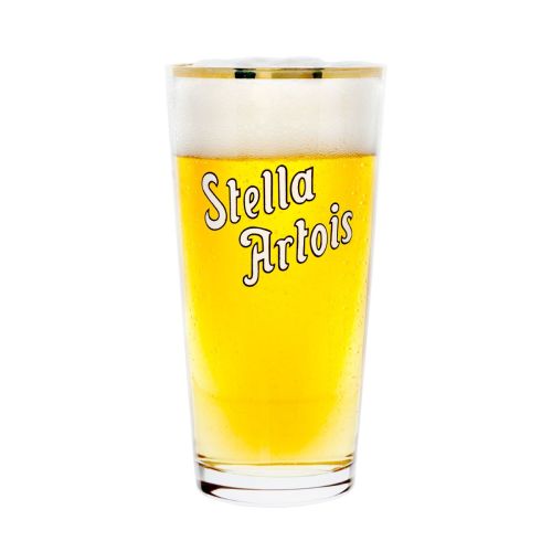 Gevuld Stella Artois boerke glas van 33 cl. met zichtbaar logo op witte achtergrond in vooraanzicht.