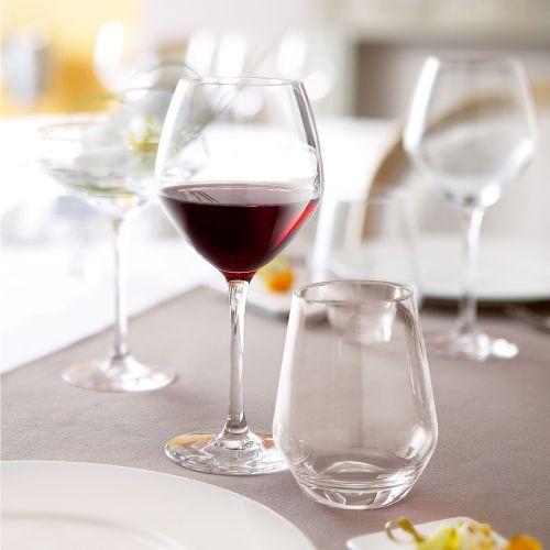Filled wine glass Cabernet young 47 cl. in use within an atmospheric space. Filled wine glass Cabernet young 47 cl. in use within an atmospheric space.