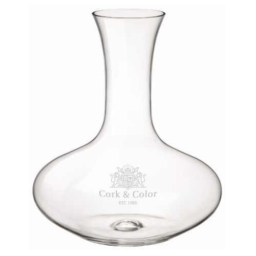 Glazen Electra-karaf van 1,6 liter met gegraveerd CorkColor-logo zichtbaar op de voorzijde.