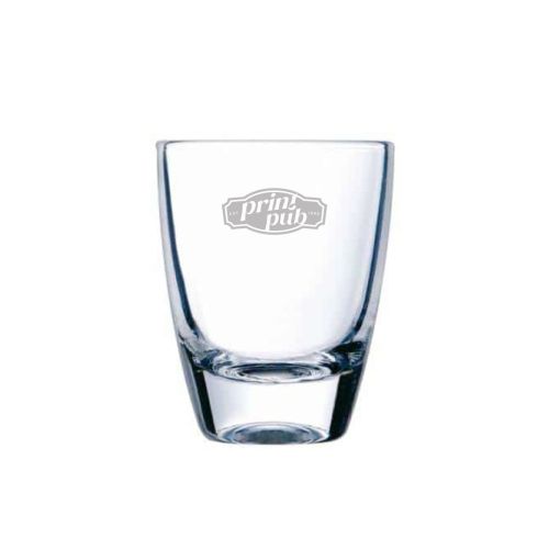 Glas shotglas 5 cl met subtiele gravure van PrintPub-logo op de voorkant van het glas.