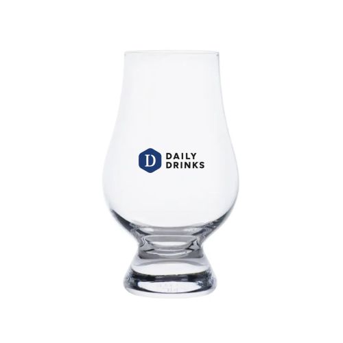 Glencairn whisky glass 20 cl with multi-coloured DailyDrinks logo on the front view. Glencairn whisky glass 20 cl with multi-coloured DailyDrinks logo on the front view.