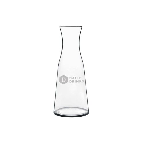Glass carafe Atelier 0.25 litre with DailyDrinks logo as fine engraving on the front. Glass carafe Atelier 0.25 litre with DailyDrinks logo as fine engraving on the front.