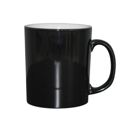 Vooraanzicht van zwart-witte Kitty mok 30 cl in porselein, met zicht op de gladde cilindrische vorm en brede oor.