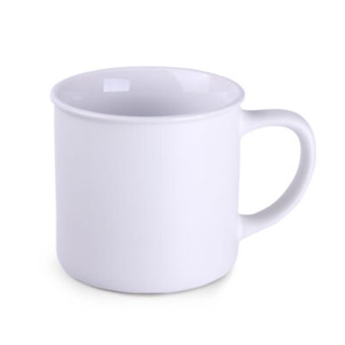 Front view of white Mug Loft Pure 31 cl. ceramic with smooth surface and round ear shape. Front view of white Mug Loft Pure 31 cl. ceramic with smooth surface and round ear shape.