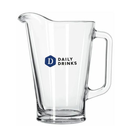 Pitcher van 1,7 liter in glas met DailyDrinks-logo in meerdere kleuren op de voorzijde geplaatst.