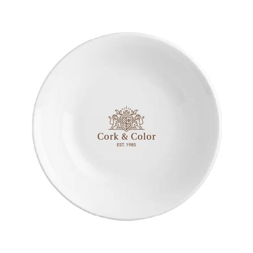 Witte schaal Princip 20 cm met bedrukt CorkColor-logo in één kleur aan de voorzijde zichtbaar. Witte schaal Princip 20 cm met bedrukt CorkColor-logo in één kleur aan de voorzijde zichtbaar.