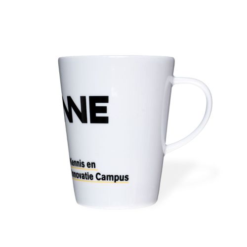 Victor mug, 24 cl, porcelain, featuring a multicoloured Landgoed Zonneoord logo on the front