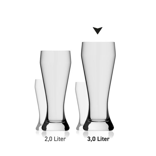 Weizenbierglas XXL 3,0 liter glas in serie, meerdere exemplaren naast elkaar getoond