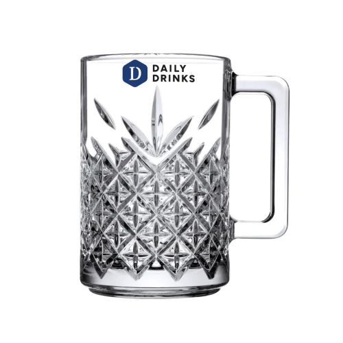 Timeless Tea Glass 31 cl. with multicoloured DailyDrinks logo printed on the front.