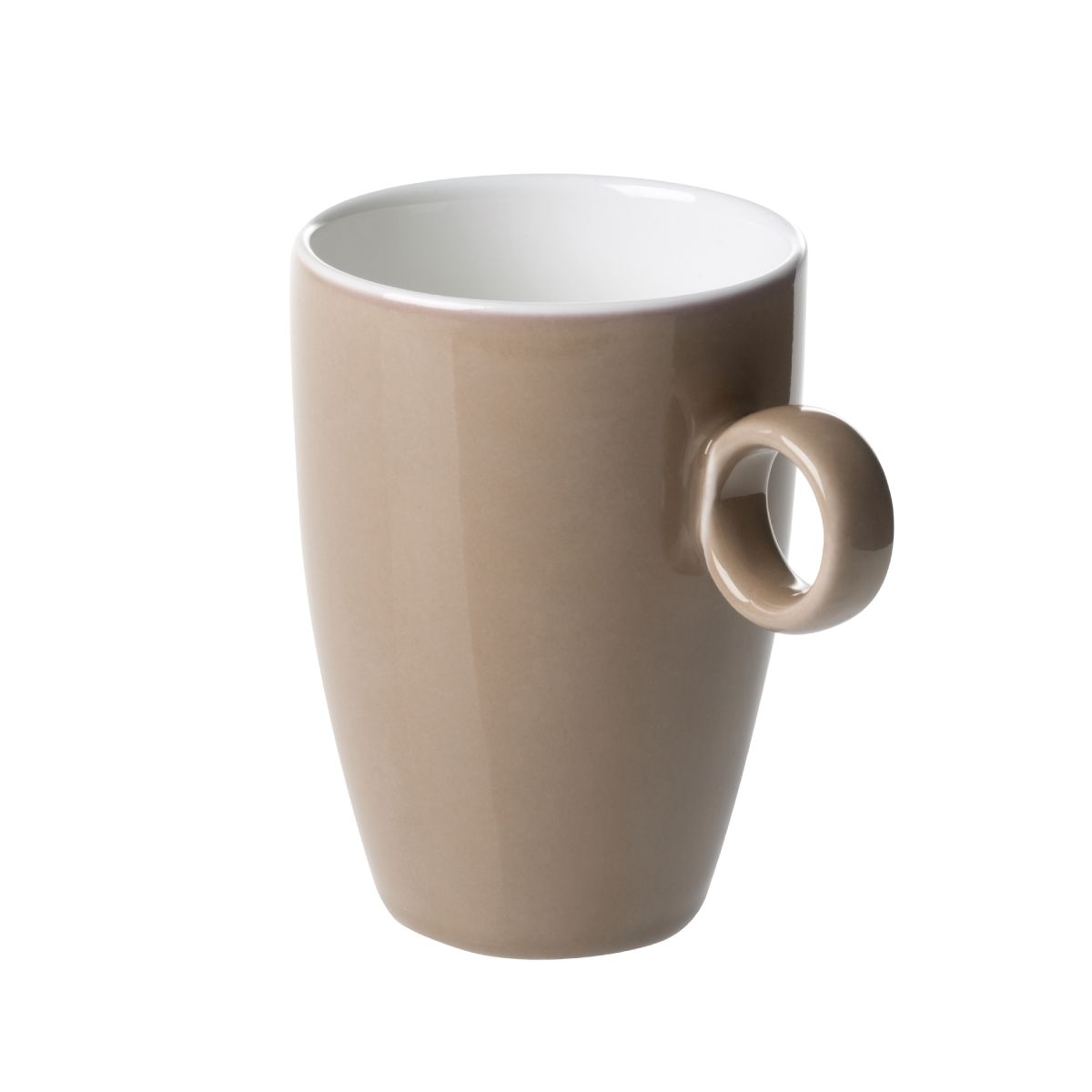 Brown-White Bart mug of 23 cl. of porcelain in front view, with smooth surface and straight ear shape.