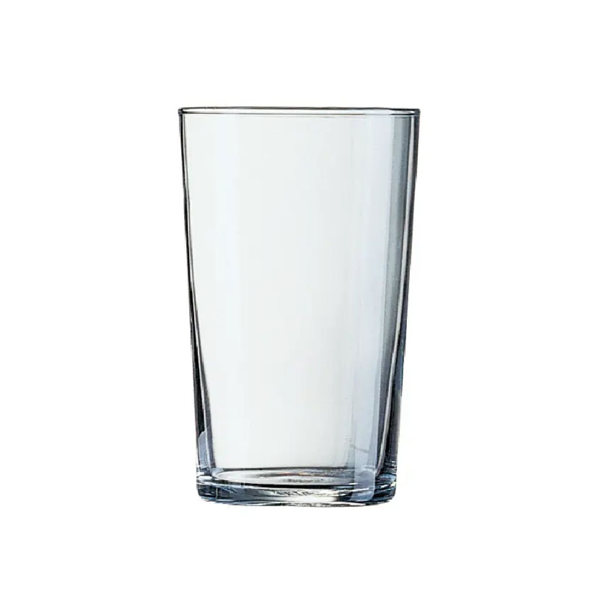 Front view of transparent beer tasting glass Conique 20 cl. made of clear glass. Front view of transparent beer tasting glass Conique 20 cl. made of clear glass.
