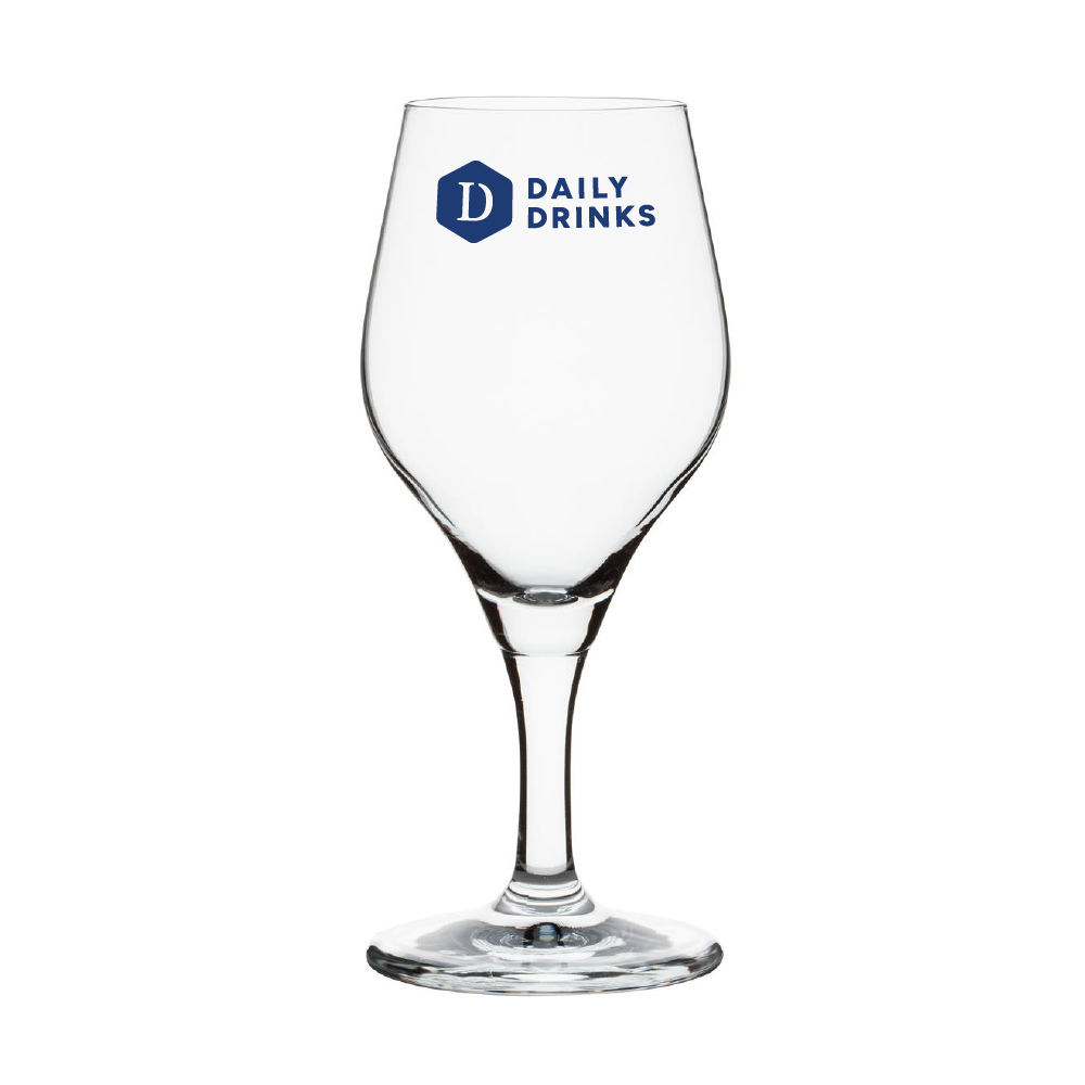 Ronceva beer glass on foot 40 cl with DailyDrinks logo in one colour on the front.