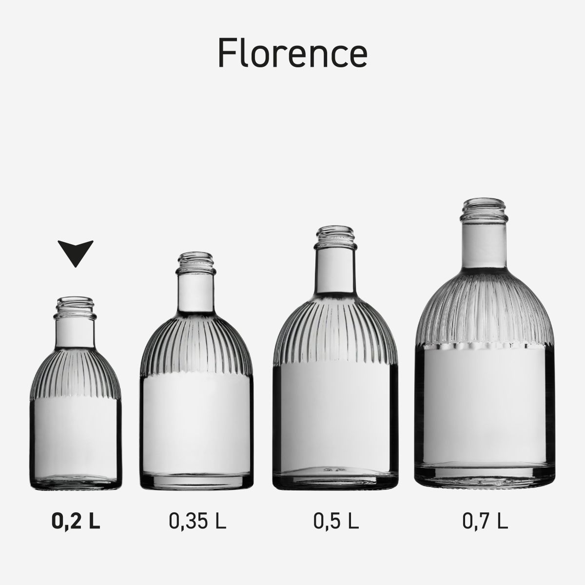 Flessen Florence getoond als serie, meerdere flessen in lijn opgesteld met uniform design.