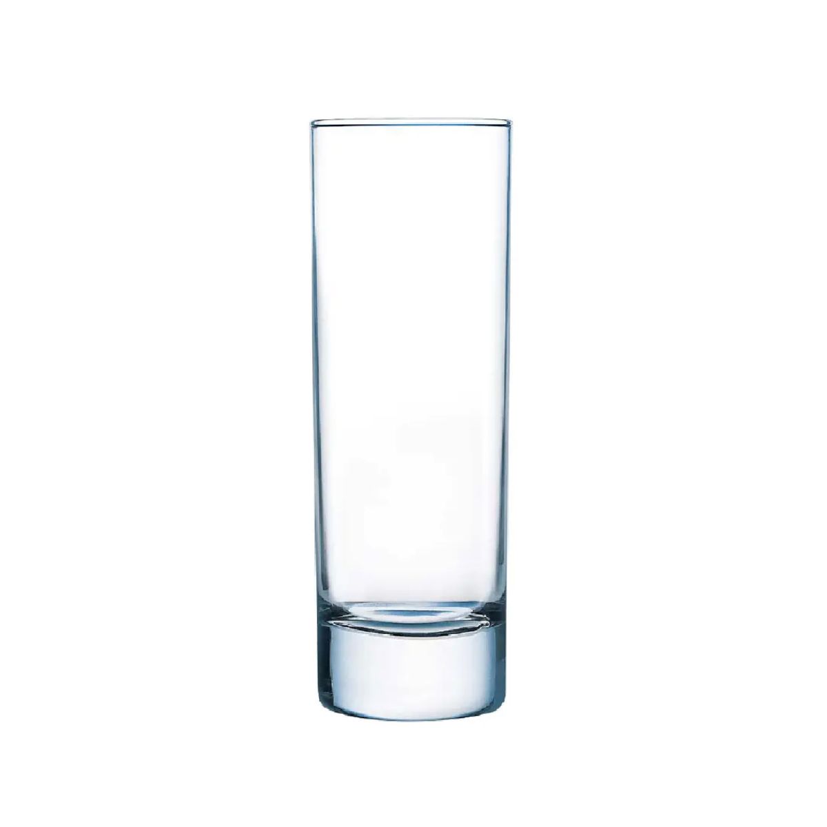 Front view of Islande long drink glass 22 cl. in transparent, cylindrical glass. Front view of Islande long drink glass 22 cl. in transparent, cylindrical glass.
