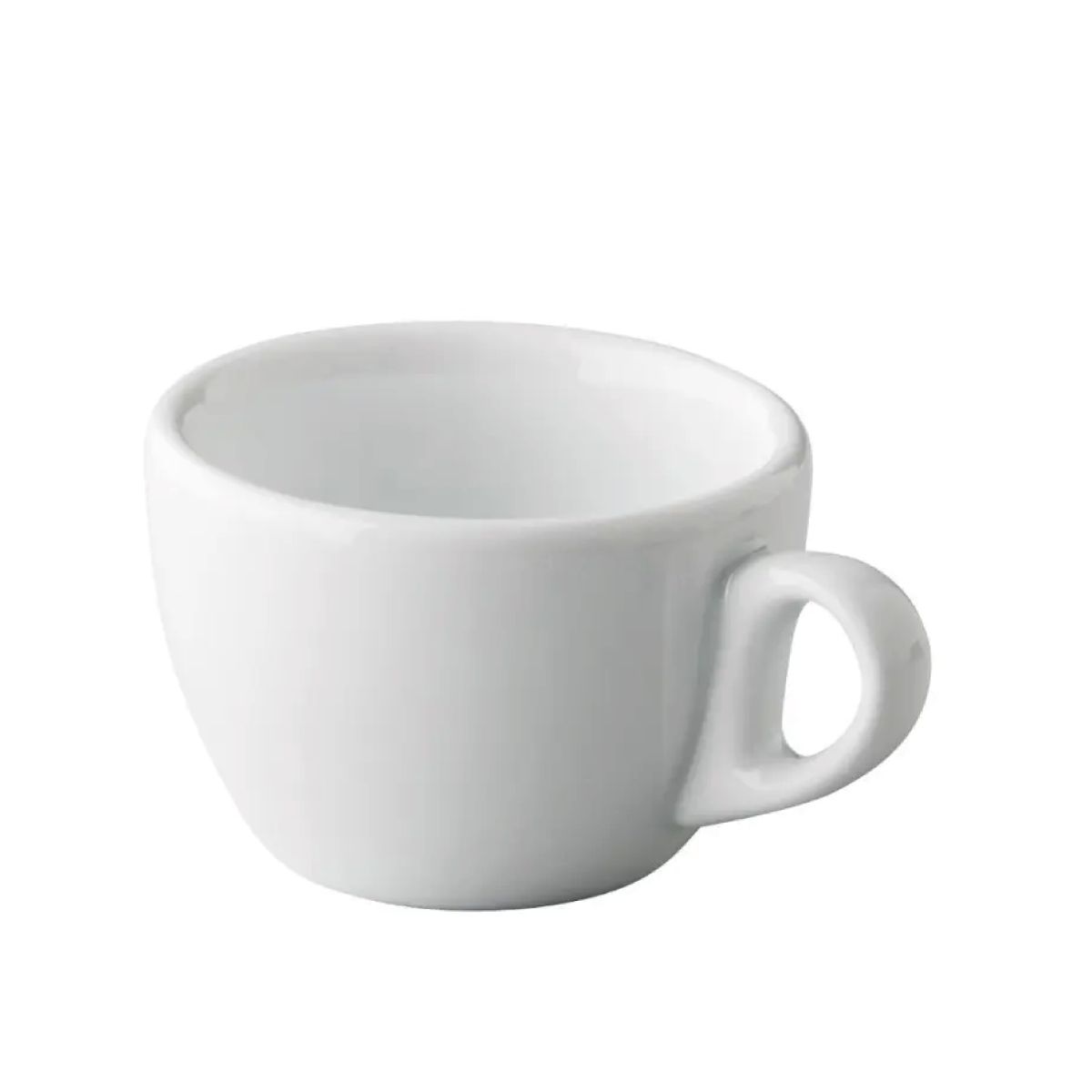 Voorzijde van Style Cappuccino kop 19 cl. in wit porselein, getoond in vooraanzicht. Voorzijde van Style Cappuccino kop 19 cl. in wit porselein, getoond in vooraanzicht.