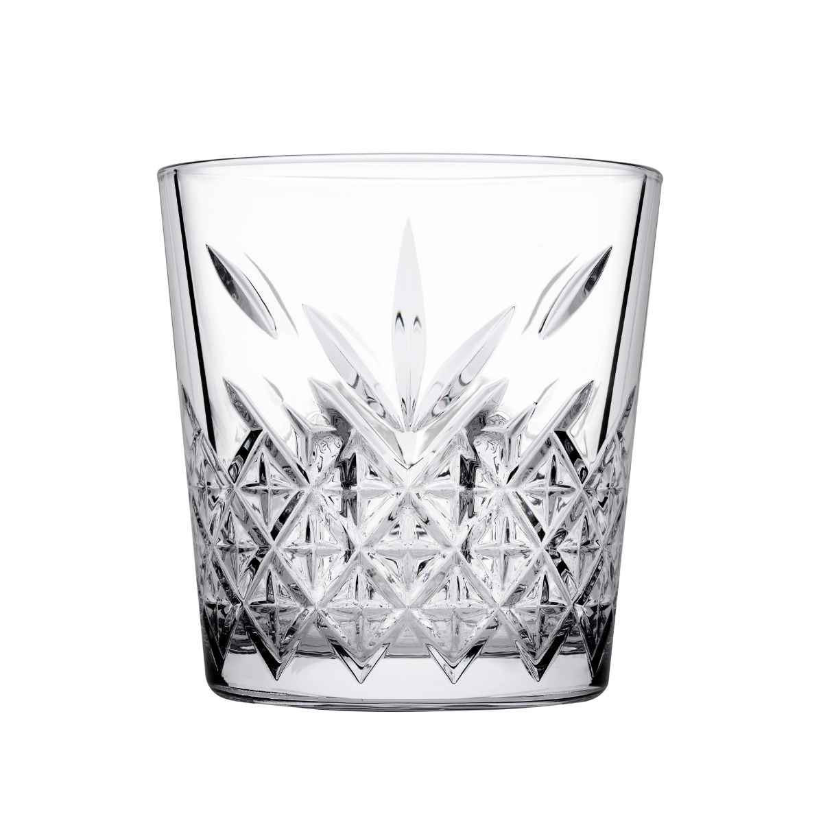 Straight front view of the stackable Timeless whisky glass with 34.5 cl capacity and classic glass shape.