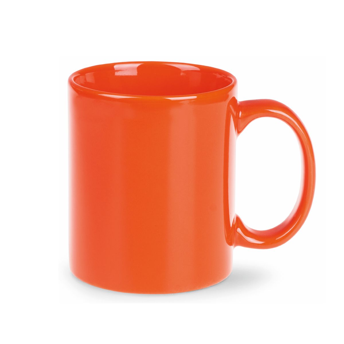 Front view of the Tomek mug 30 cl. in orange porcelain with straight sides, classic handle and smooth surface.