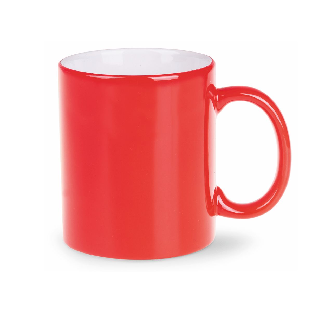 Front view of the Tomek mug 30 cl. in red porcelain with straight sides, classic handle and smooth surface.